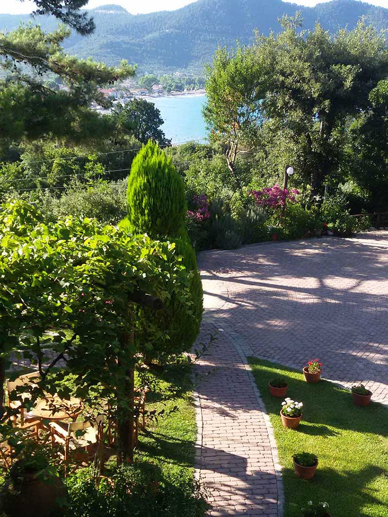 Deluxe double studio 9 - Θέα στον κήπο και στη θάλασσα