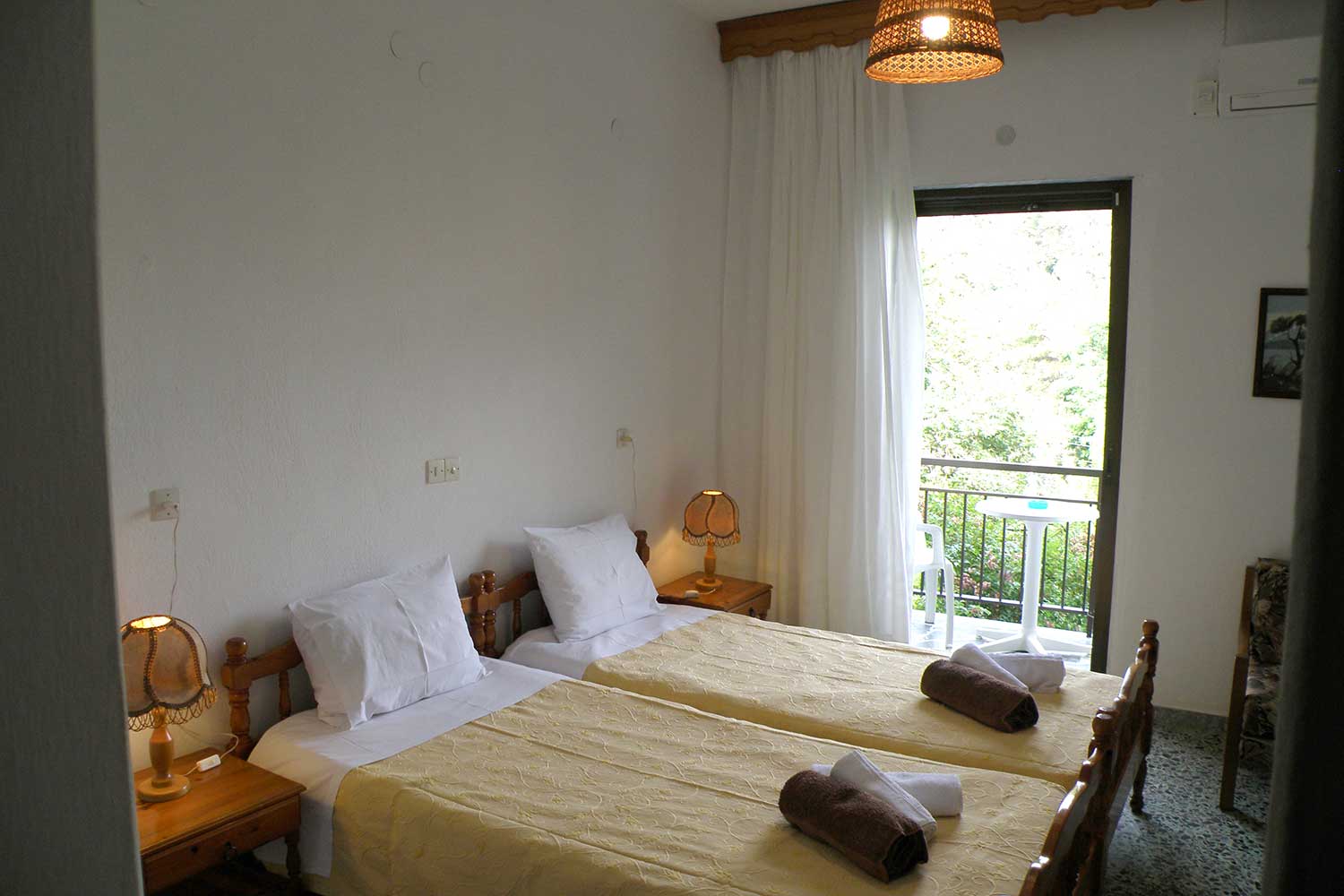 Δίκλινο δωμάτιο ισογείου στο Villa Dimitra στη Θάσο